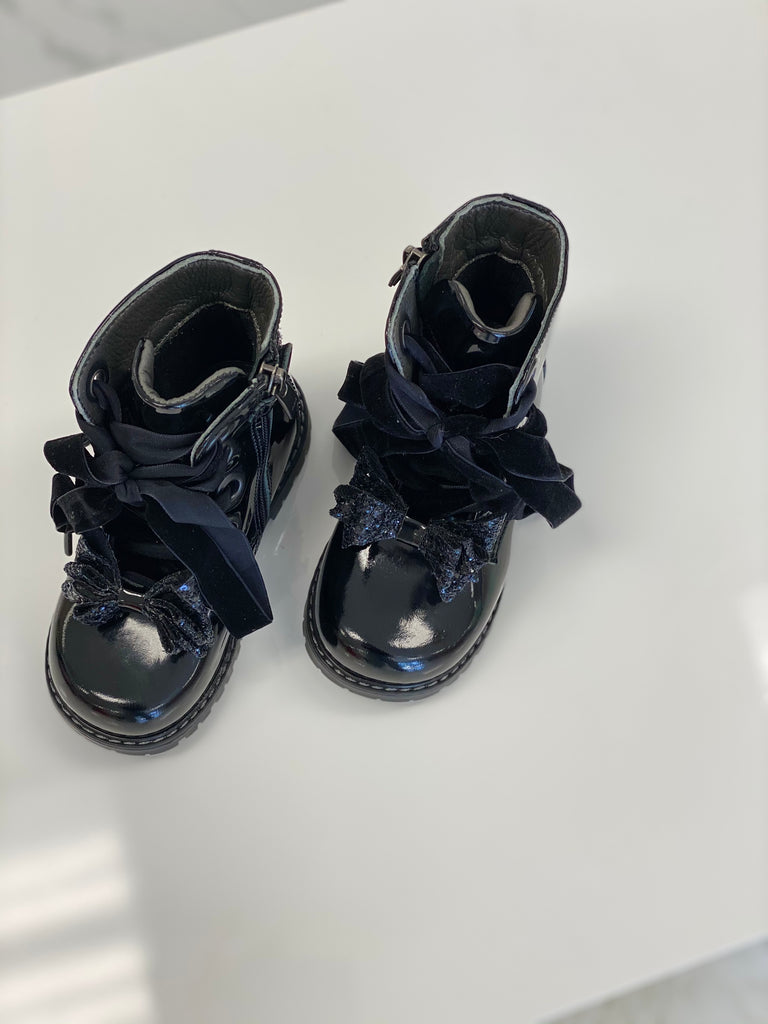 Black Boots - Baby Essentially