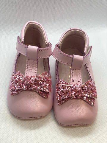 Pink Bow Moccasins - Baby Essentially