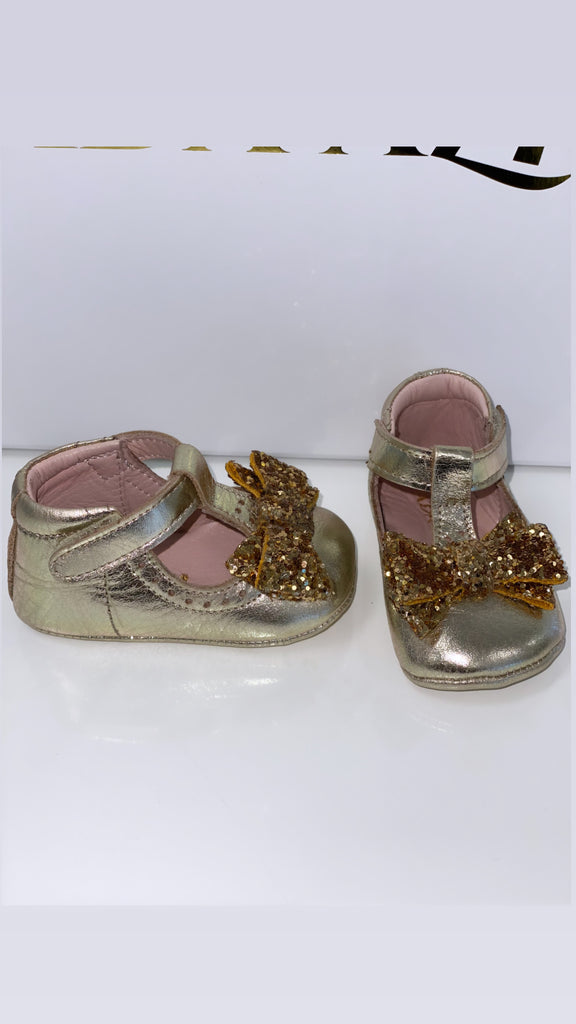 Gold Bow Moccasins - Baby Essentially